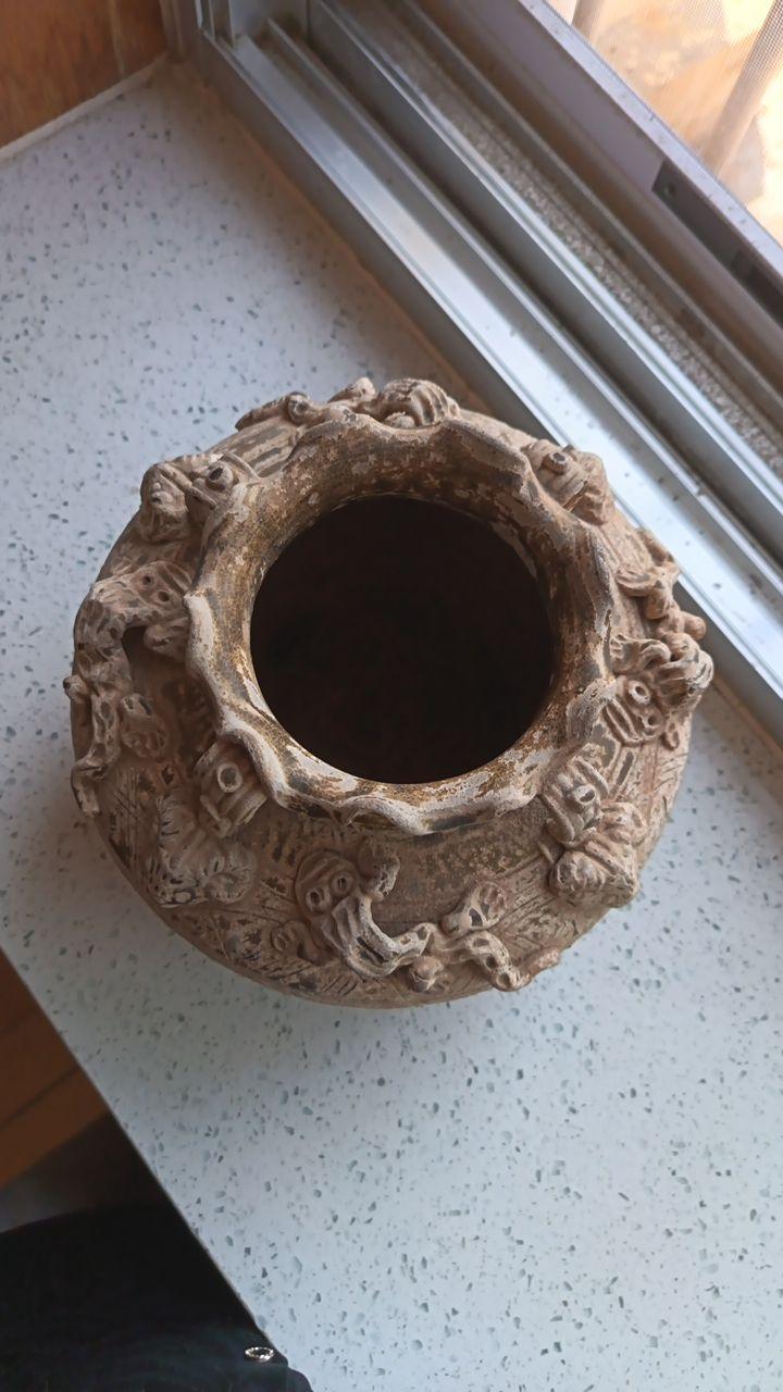 青釉堆塑罐